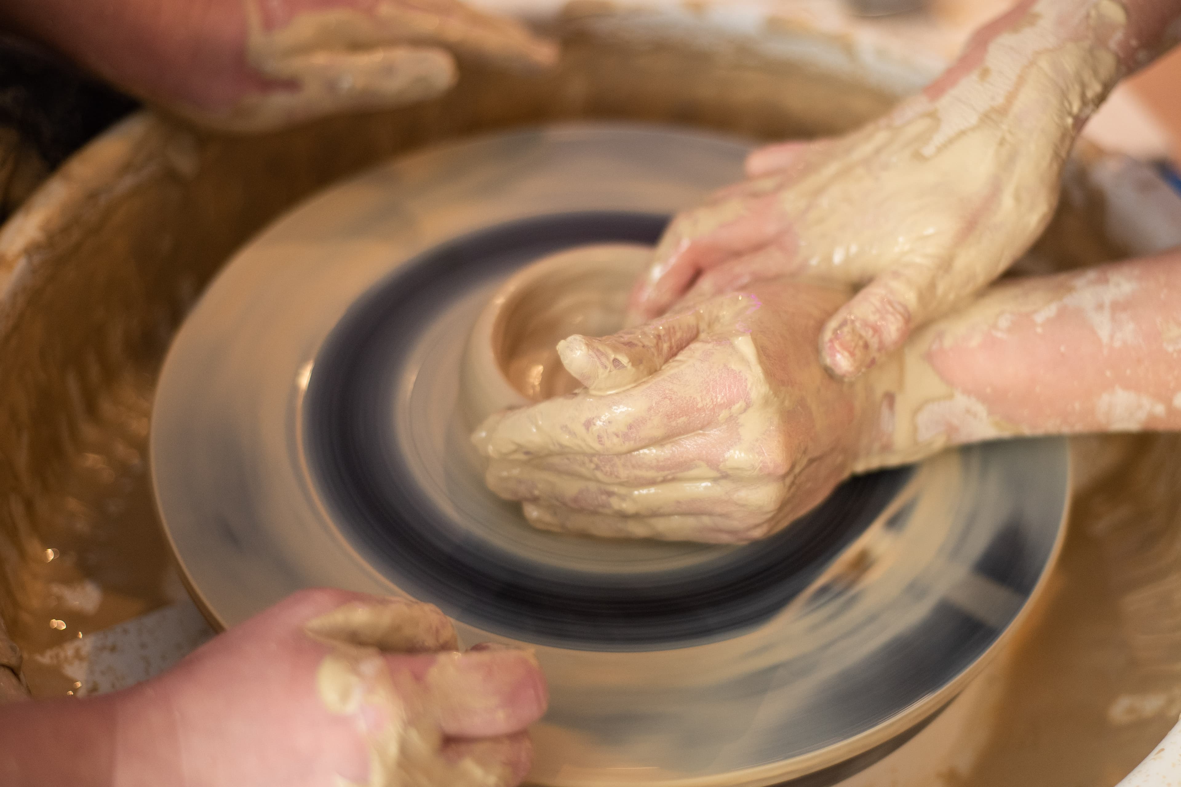 Pottery Wheel Throwing - 1-day Class