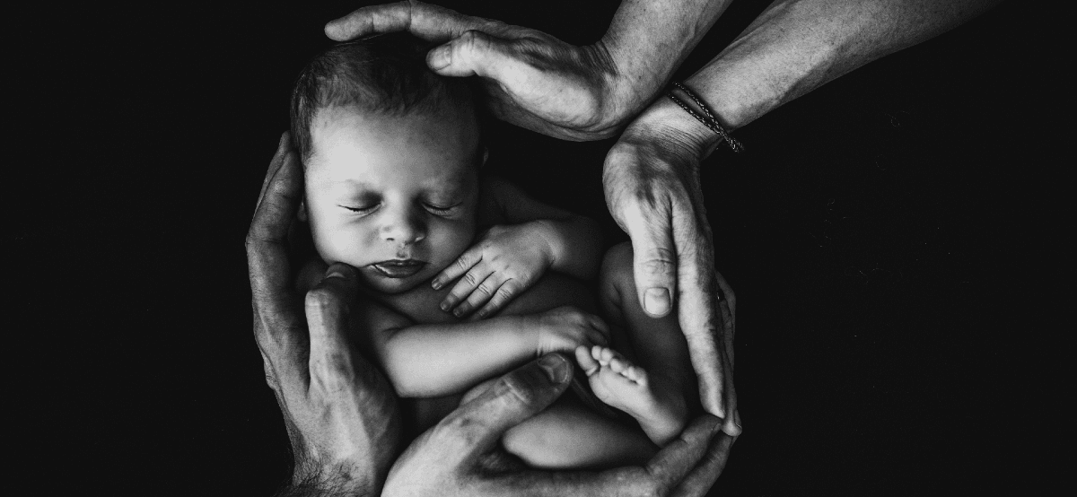 First aid - For Babies & Children: CPR and choking (in English)